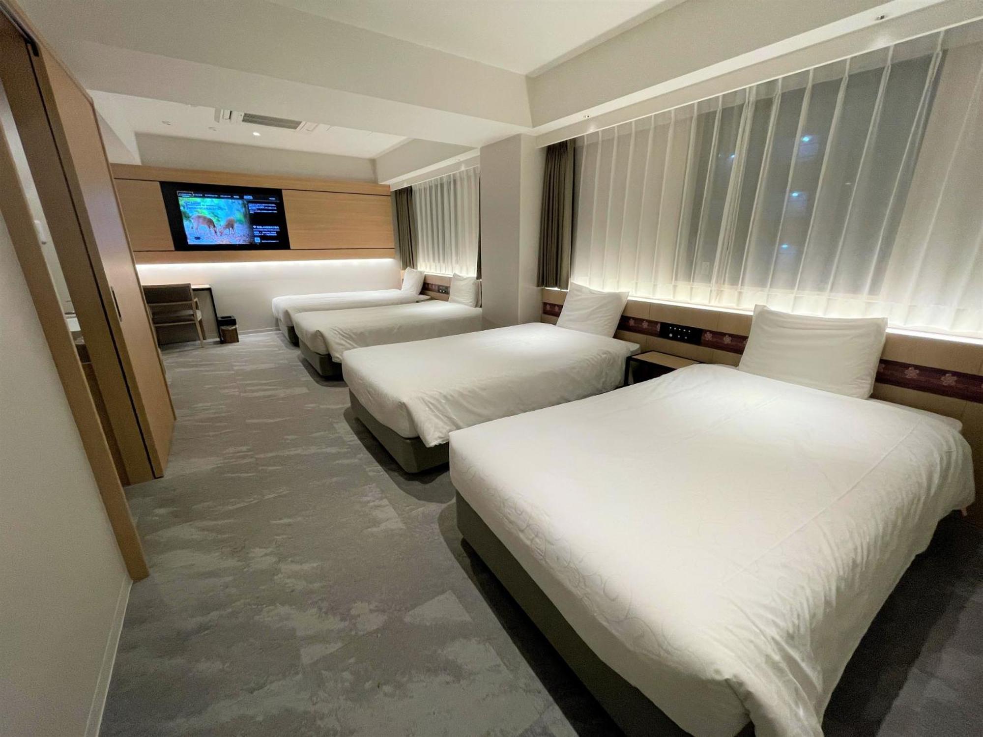 Henn Na Hotel Nara Bagian luar foto